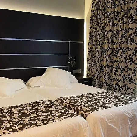 Otel Alameda Centro 4*