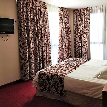Alameda Centro Hotell 4*