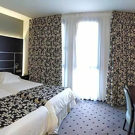 Alameda Centro Hotell 4*