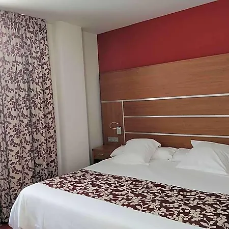 Alameda Centro 4*